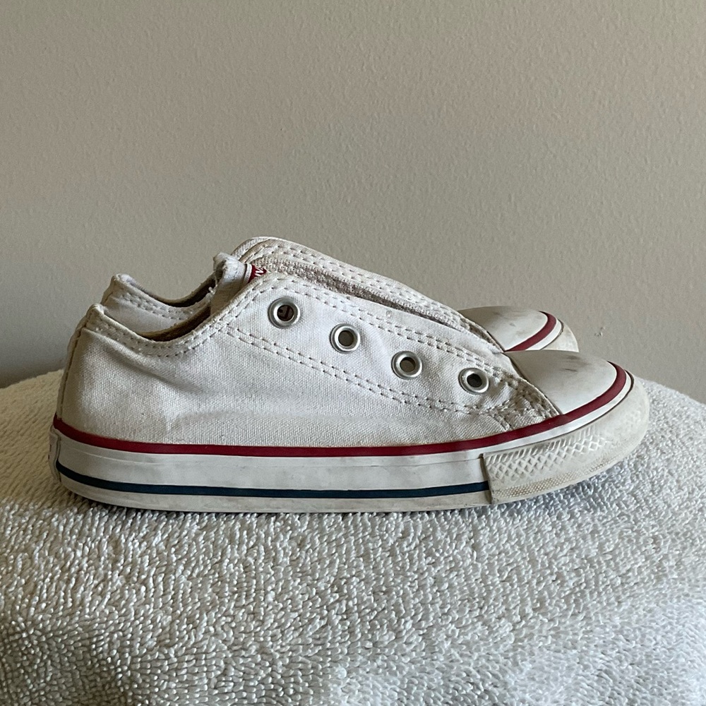 Converse All Star Kid's Classic White Low Top Sneakers No Laces Size 9